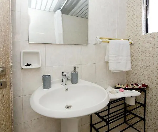 Palm Square إياليسوس